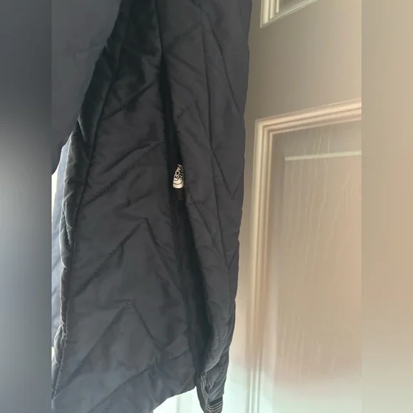 The North Face Westborough Insulated Quilted Jacket Urban Navy Blue Medium - Picture 8 of 9